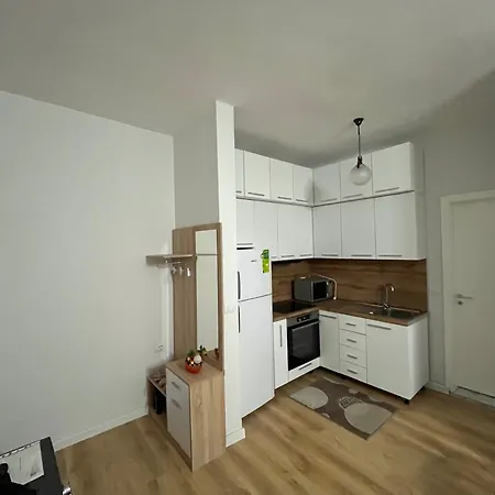 Sala Apartment *