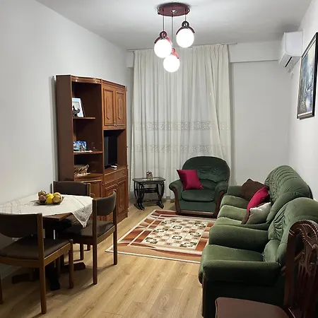 Apartment Sala